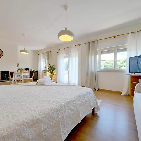Prana Guesthouse, Yoga & Ayurveda 3* פורטימאו