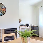 Prana Guesthouse, Yoga & Ayurveda ゲストハウス 3*