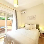 ゲストハウス Prana Guesthouse, Yoga & Ayurveda ポルティマン