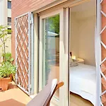 Prana Guesthouse, Yoga & Ayurveda ゲストハウス ポルティマン