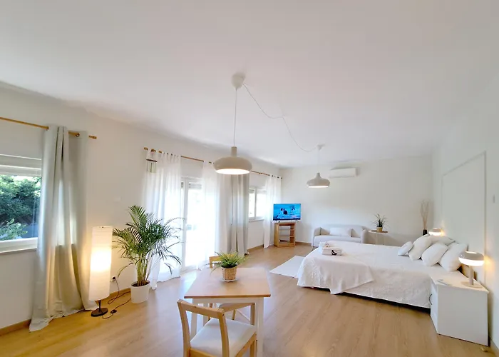 Prana Guesthouse, Yoga & Ayurveda Pensjonat Portimão
